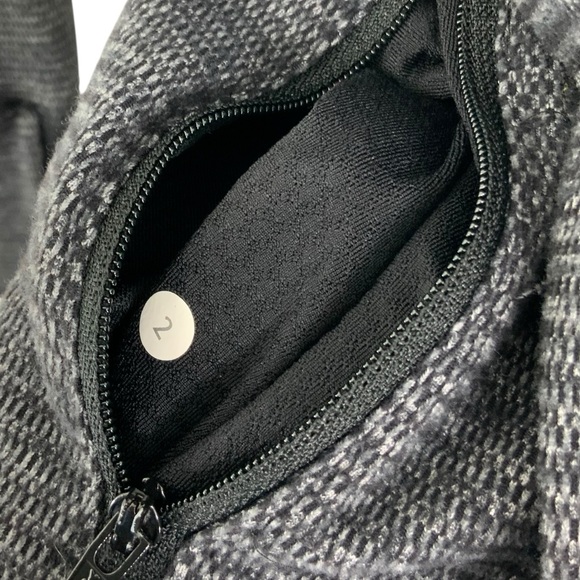 LULULEMON Size 2 Gray and Black Zip-Up Hoodie Womens Jacket - Picture 10 of 10